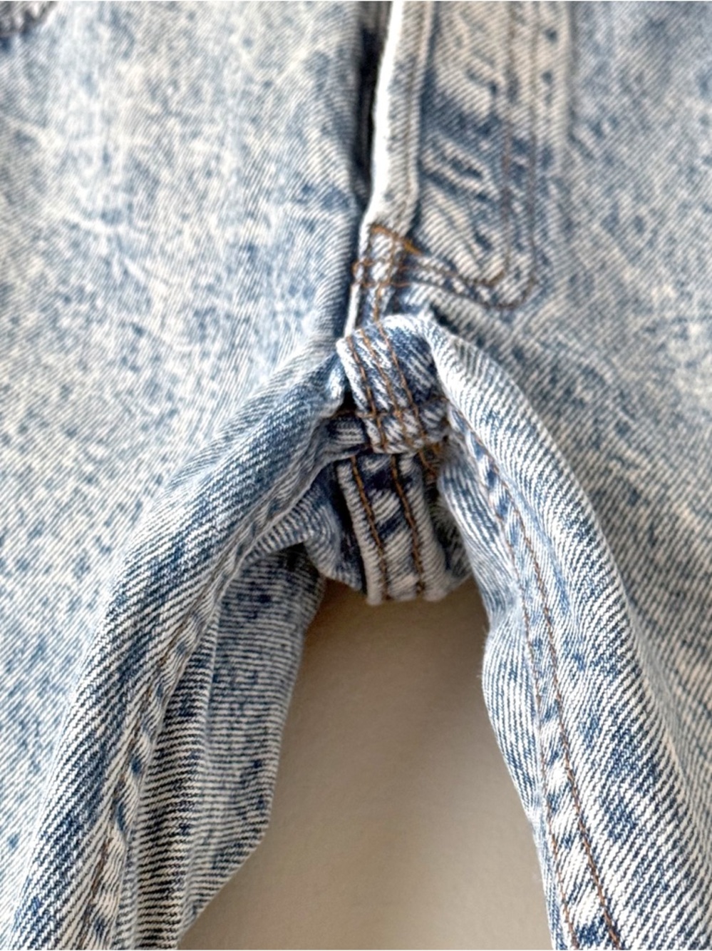 VTG 90s Levi's 501 Acid Wash Jeans Straight Leg High Rise Button Fly USA Sz 31 - Picture 6 of 16
